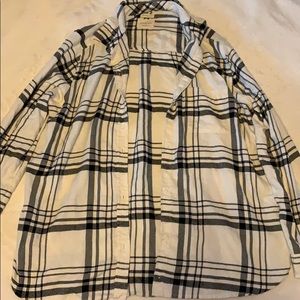 American Eagle XL boyfriend material flannel.